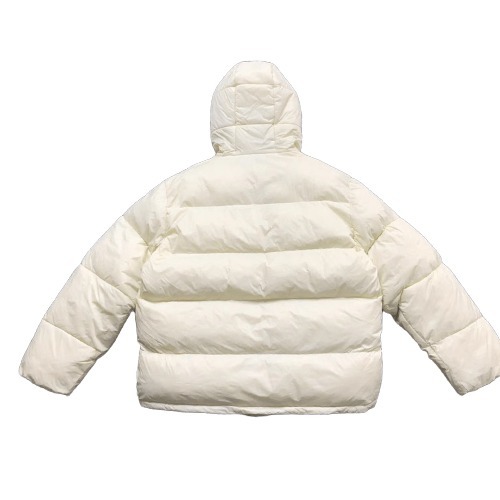 Kurtka w kolorze złamanej bieli od Stussy - 1